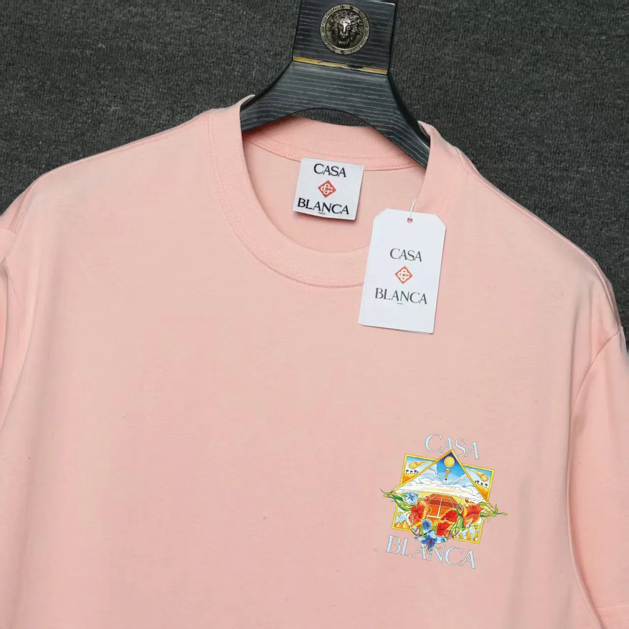 26ss CASABLANCA original printing process short-sleeved T-shirt original development using high-density double yarn pure cotton fabric upper body soft and comfortable color Black White Dark Green color Orange Pink Blue Royal Blue color cigarette powder 8 colors Sizes S M L XL